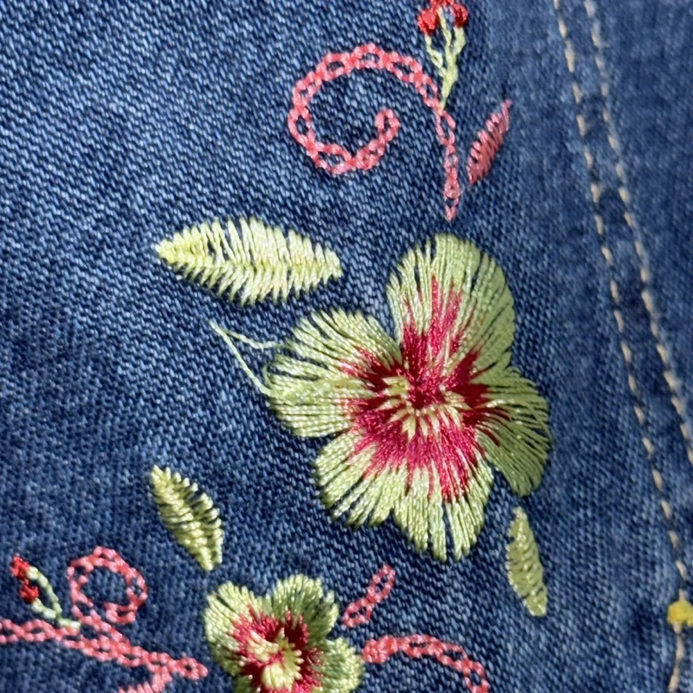 Pooh Vintage Denim Overall Shorts Cargo Pockets With Tigger Embroidered Size 18